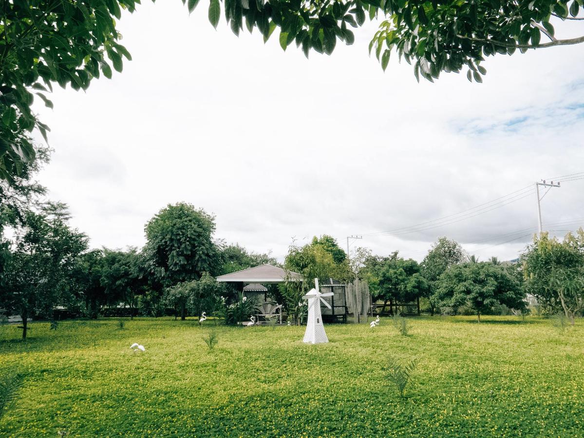 Rai Fahpratan Home And Garden Ban Pak Ngam  Экстерьер фото