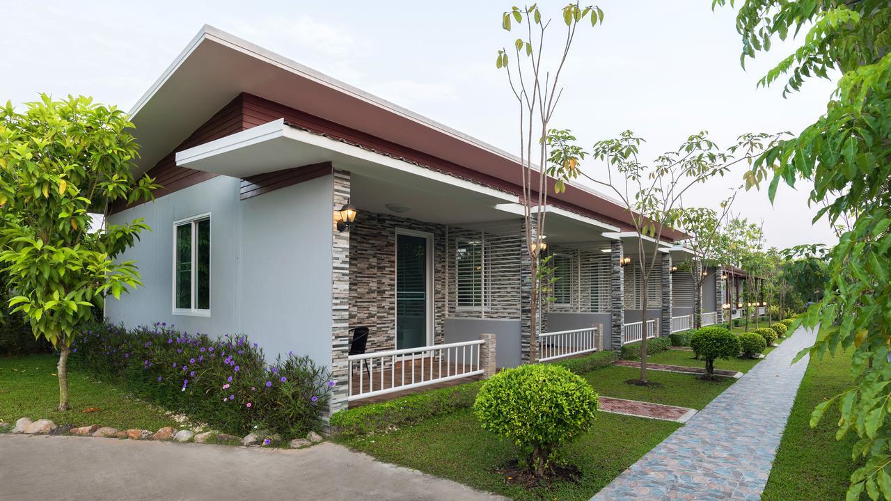 Rai Fahpratan Home And Garden Ban Pak Ngam  Экстерьер фото